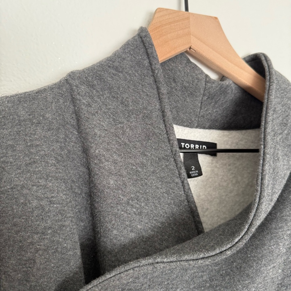 Torrid - Charcoal Gray Fleece Drape Front Long Sleeve Jacket - 2x - Picture 4 of 7